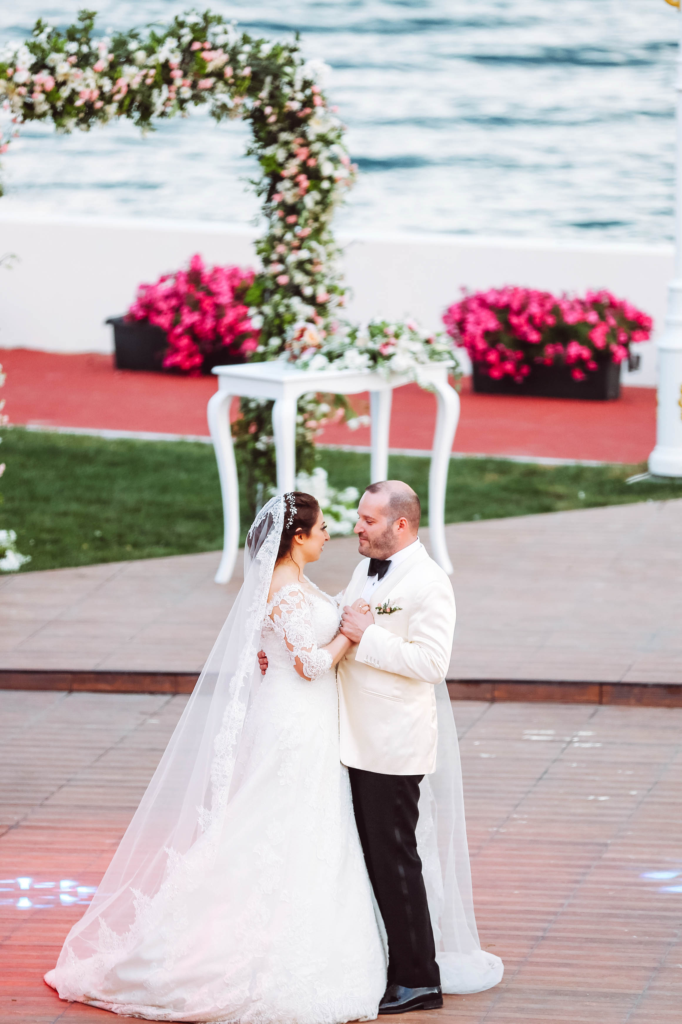 Özlem ve  Alp in Düğün Hikayesi